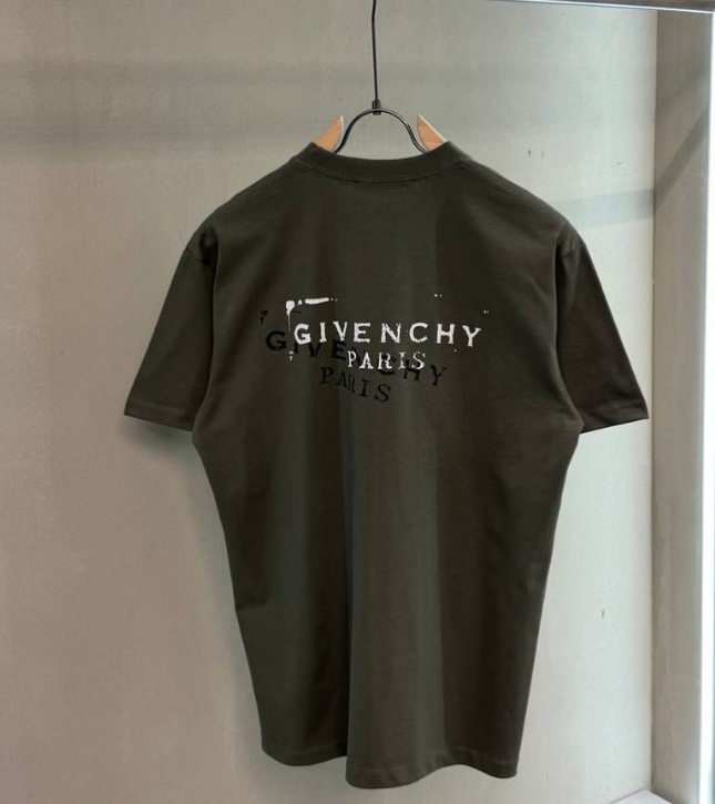 Paris Spray-Effect Distressed Tee